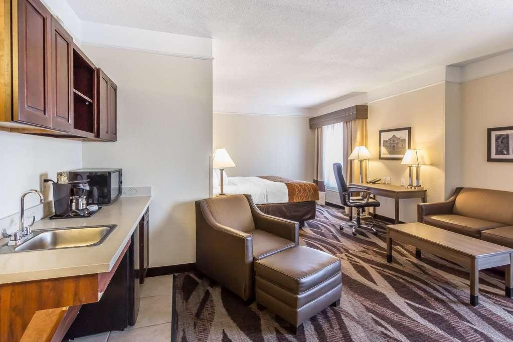 Comfort Inn Near Frost Bank Center Σαν Αντόνιο Εξωτερικό φωτογραφία