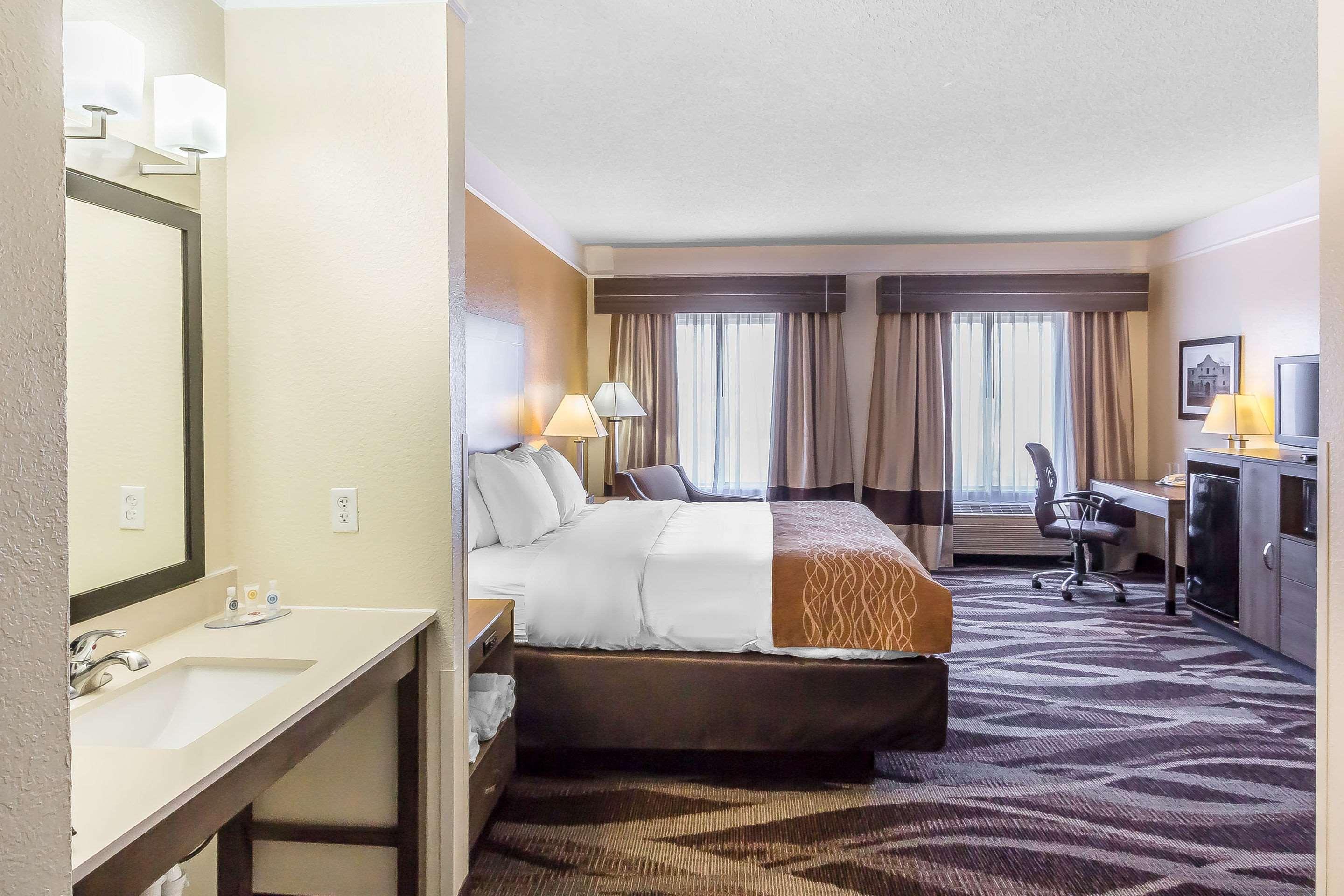 Comfort Inn Near Frost Bank Center Σαν Αντόνιο Εξωτερικό φωτογραφία
