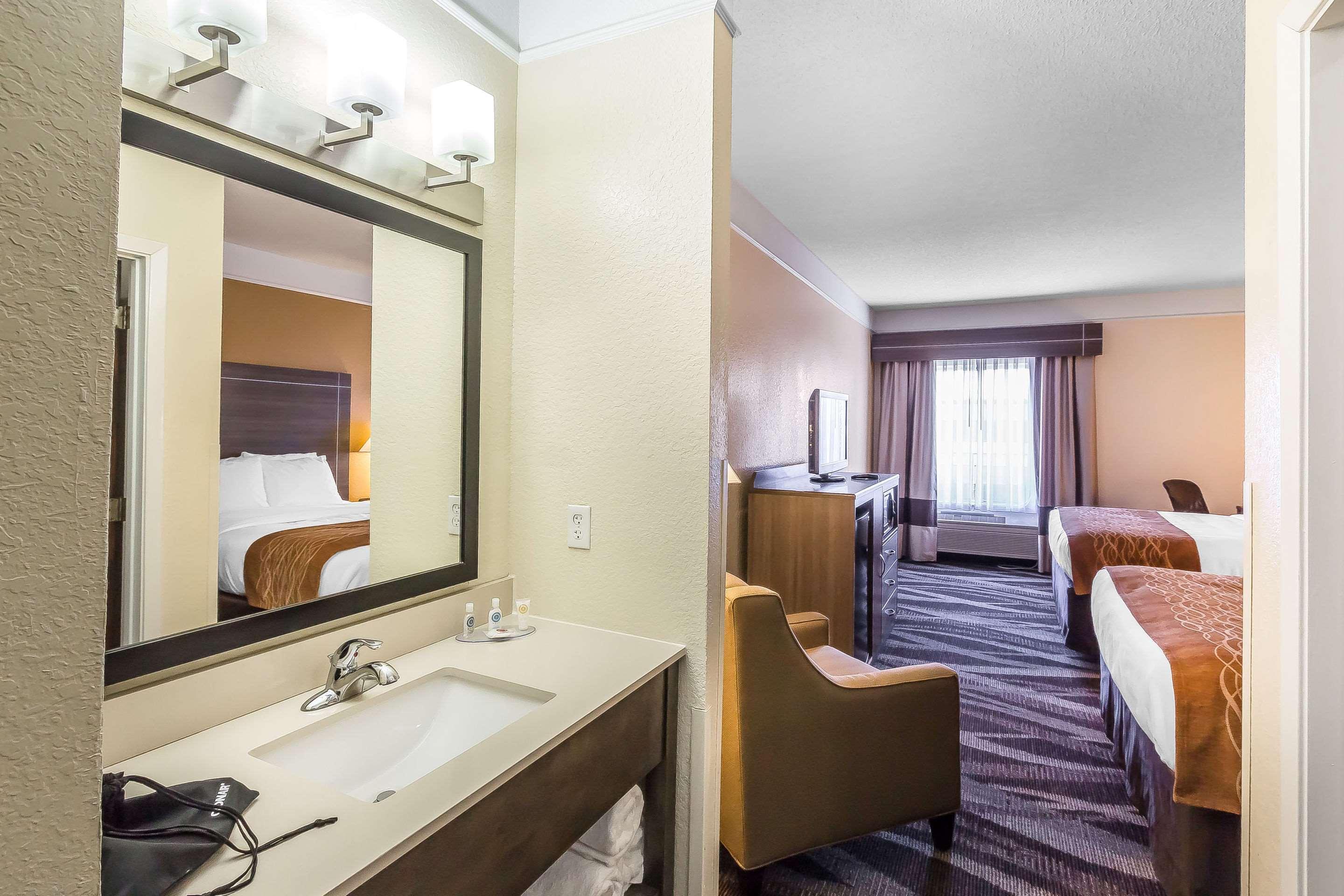 Comfort Inn Near Frost Bank Center Σαν Αντόνιο Εξωτερικό φωτογραφία