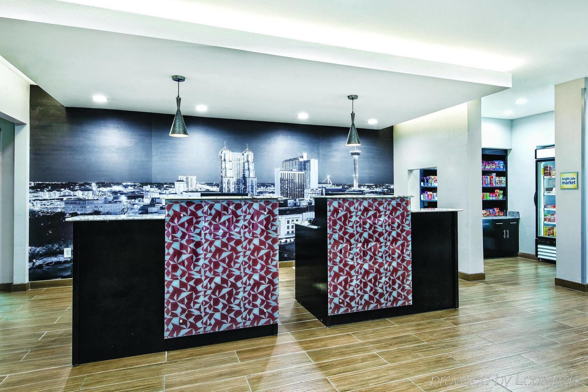 Comfort Inn Near Frost Bank Center Σαν Αντόνιο Εξωτερικό φωτογραφία